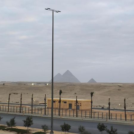 Pyramids Planet Hotel Ghatati Kültér fotó
